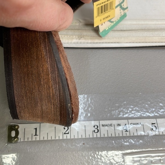 ROPER Shoes Studded Mules Brown Distressed Leather Embroidered NWT Size 9 - Picture 11 of 12